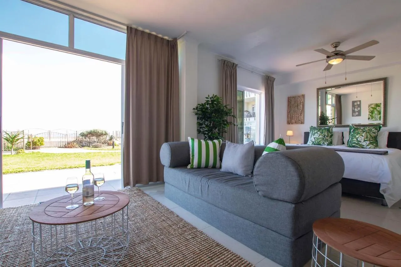 Romantic Beachfront Bachelor Cape Town Apartment